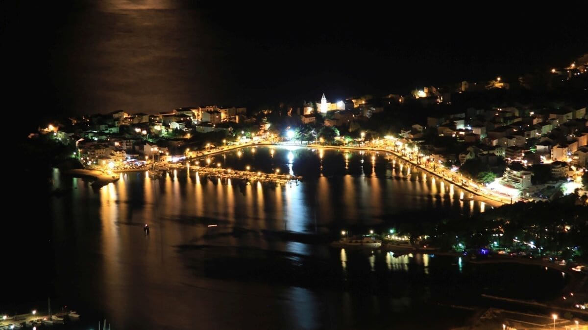 Počinje obilježavanje Dana Stobreča: Ovog petka u stobrečkom parku nastupaju Johnny Gitara i Festivo bend