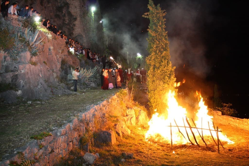 USKOČKI BOJ ZA KLIS 2019. Večeras ne propustite međunarodni spektakl podno Kliške tvrđave