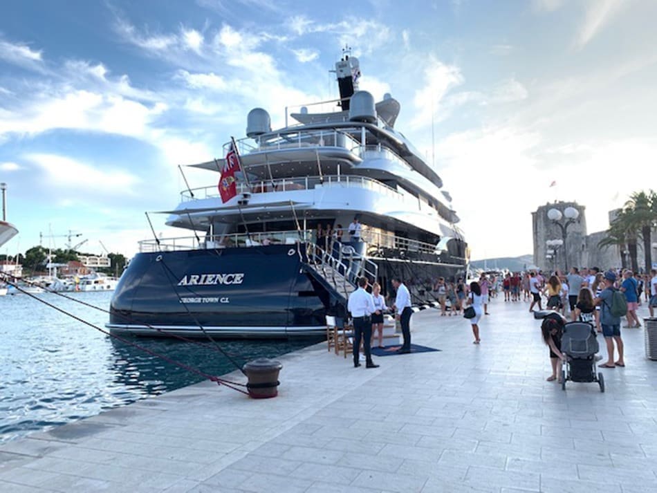 arience-princ-od-monaka-trogir(1)