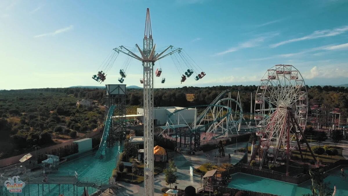 DRAMA U BIOGRADU Sat vremena proveli u zraku: Vatrogasci spustili sve goste