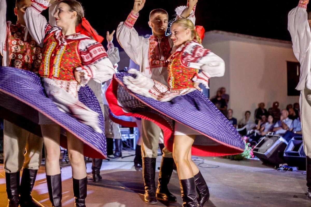 Ove subote završna večer Dana Ive Marjanovića 2019: Večer folklora i klapske pjesme