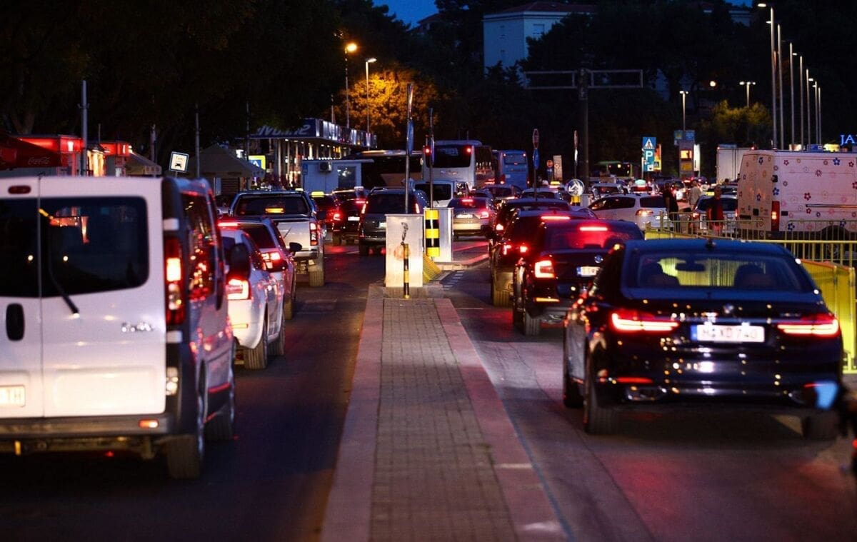 Dan u gradskoj luci nije počeo dobro, provjerili smo kakvo je stanje prometa navečer