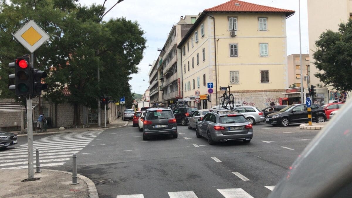 guzve_zvonimirova(3)