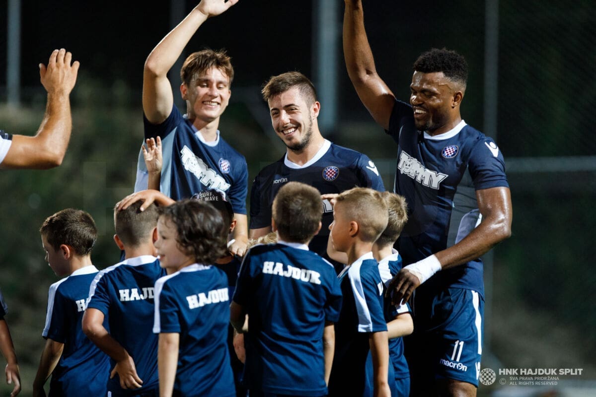 Juranović, Dolček i Eduok razveselili polaznike Hajdukove ljetne škole