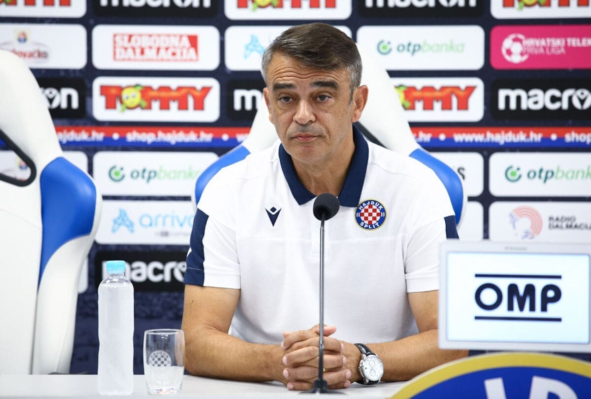 Trener Burić: "Lijepo je da Bradarić i Strinić žele doći u Hajduk, ali znamo svoje granice"