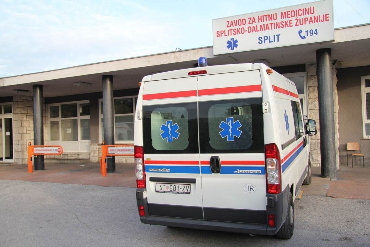 TRAGEDIJA U SPLITU Muškarac pao s masline, na licu mjesta ostao mrtav