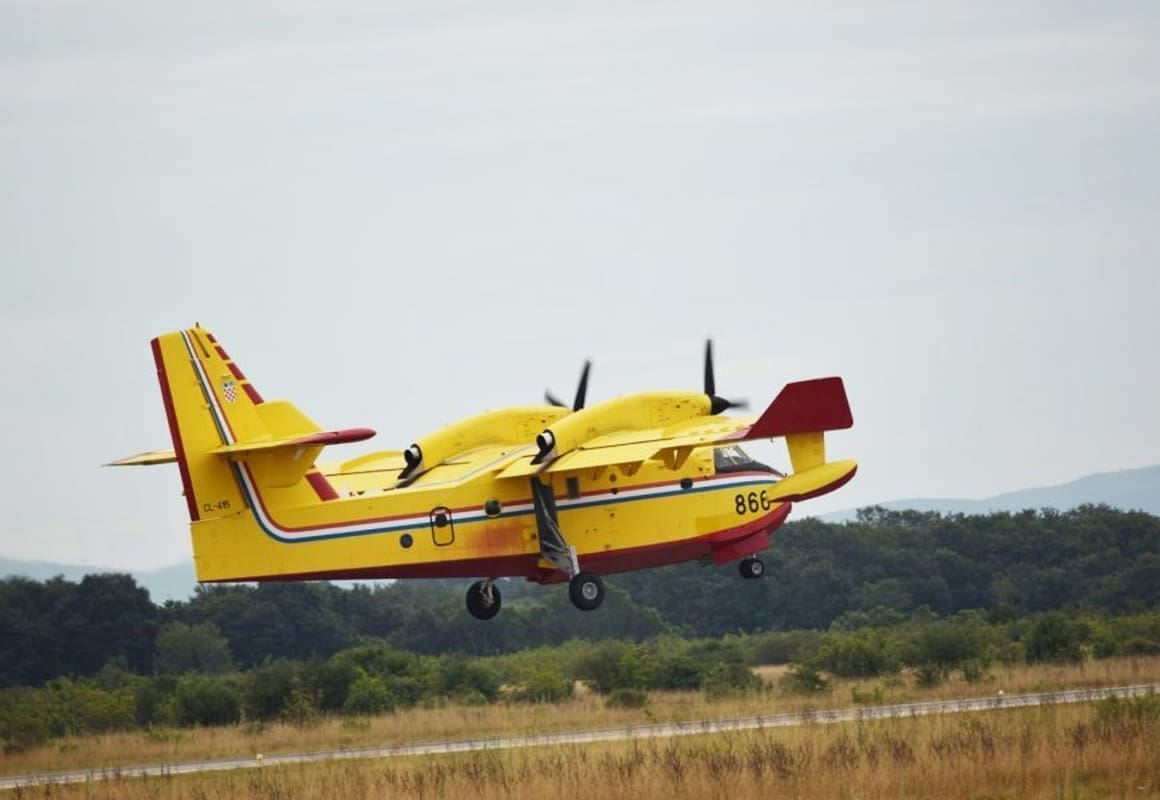 Ponovno aktivan požar kod Dubravica: Na terenu 40 vatrogasaca, 15 vozila i dva kanadera