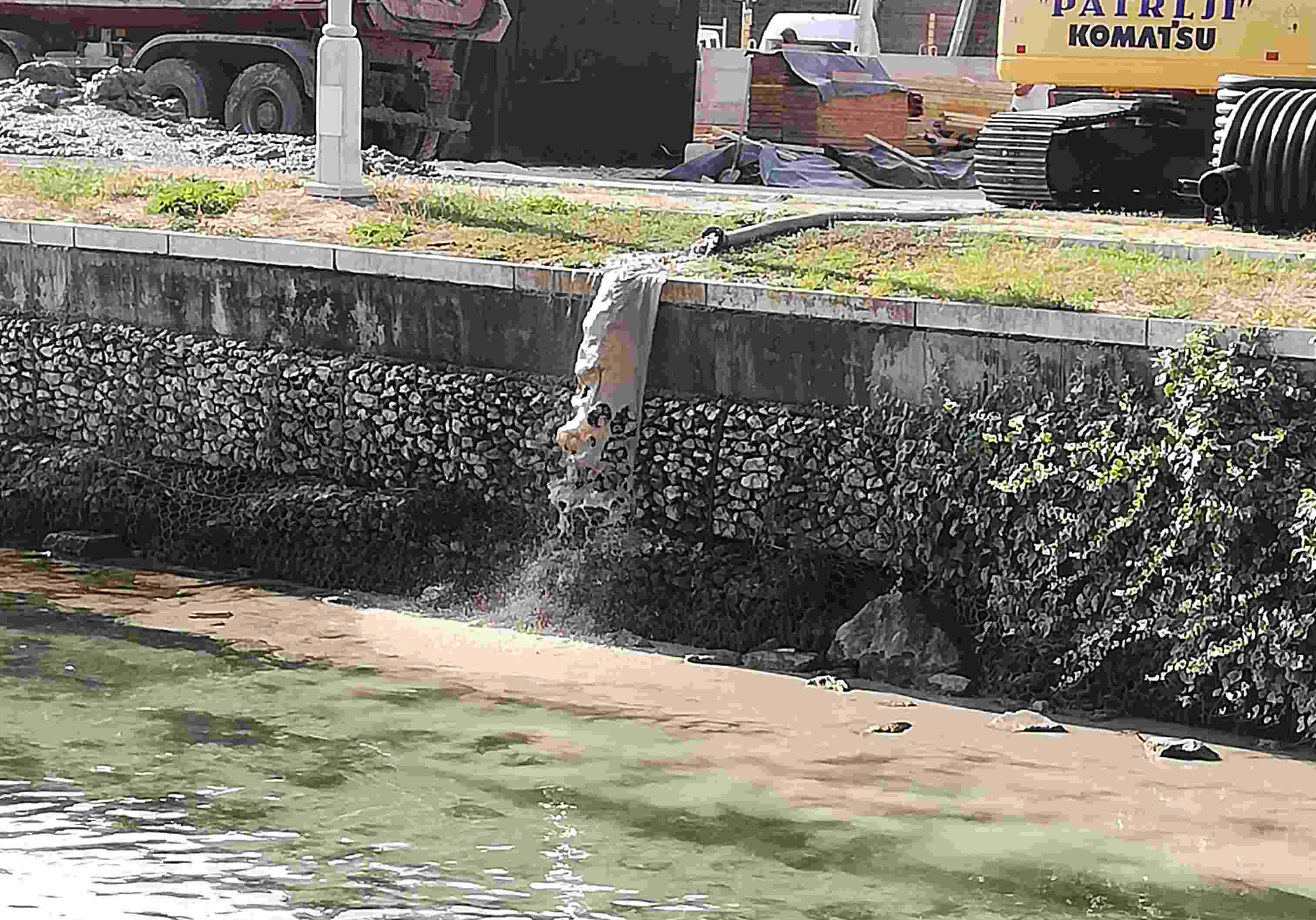 OGLASIO SE SLUŽBENI SOLIN "Molimo građane za strpljenje, voda nije onečišćena"