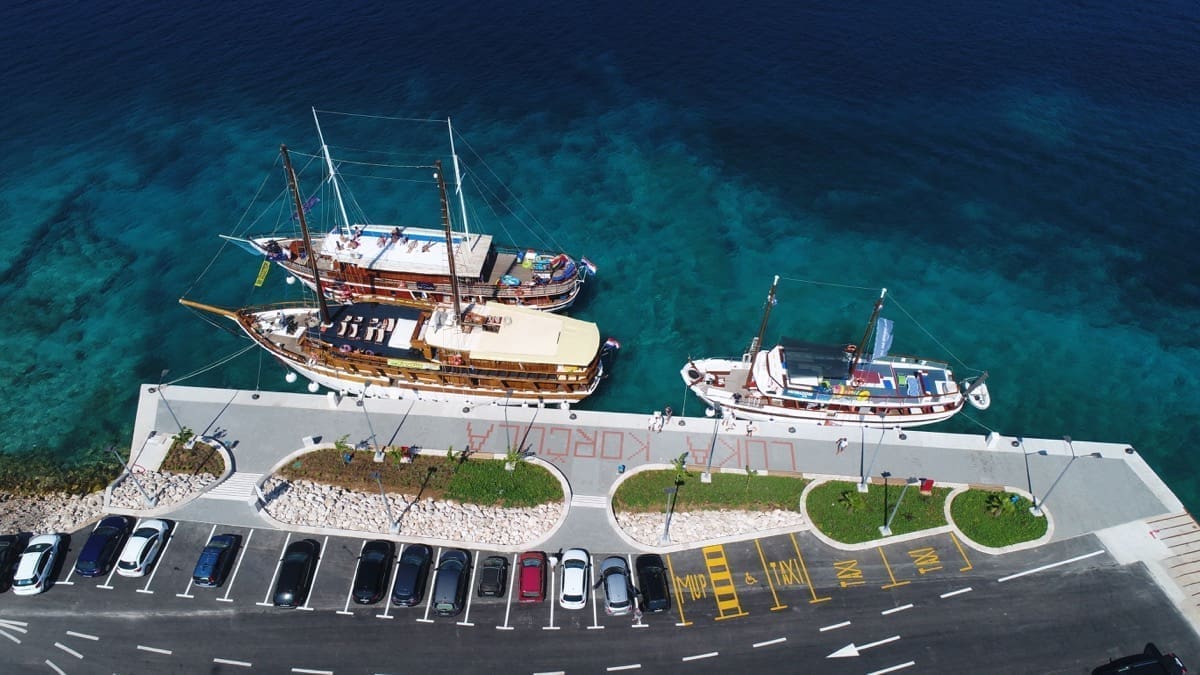 Vezani prvi brodovi na novoj rivi na Dominču