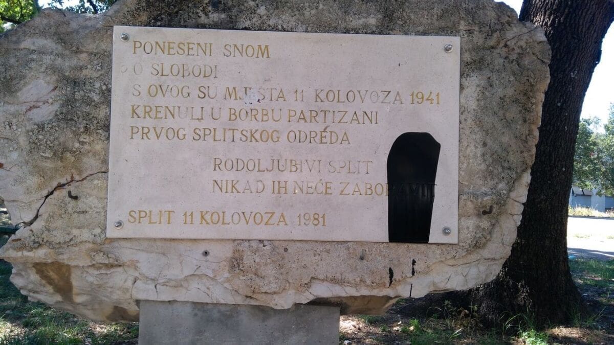 Barbir: Ponovno je razbijena ploča na Plokitama posvećena Prvom partizanskom odredu