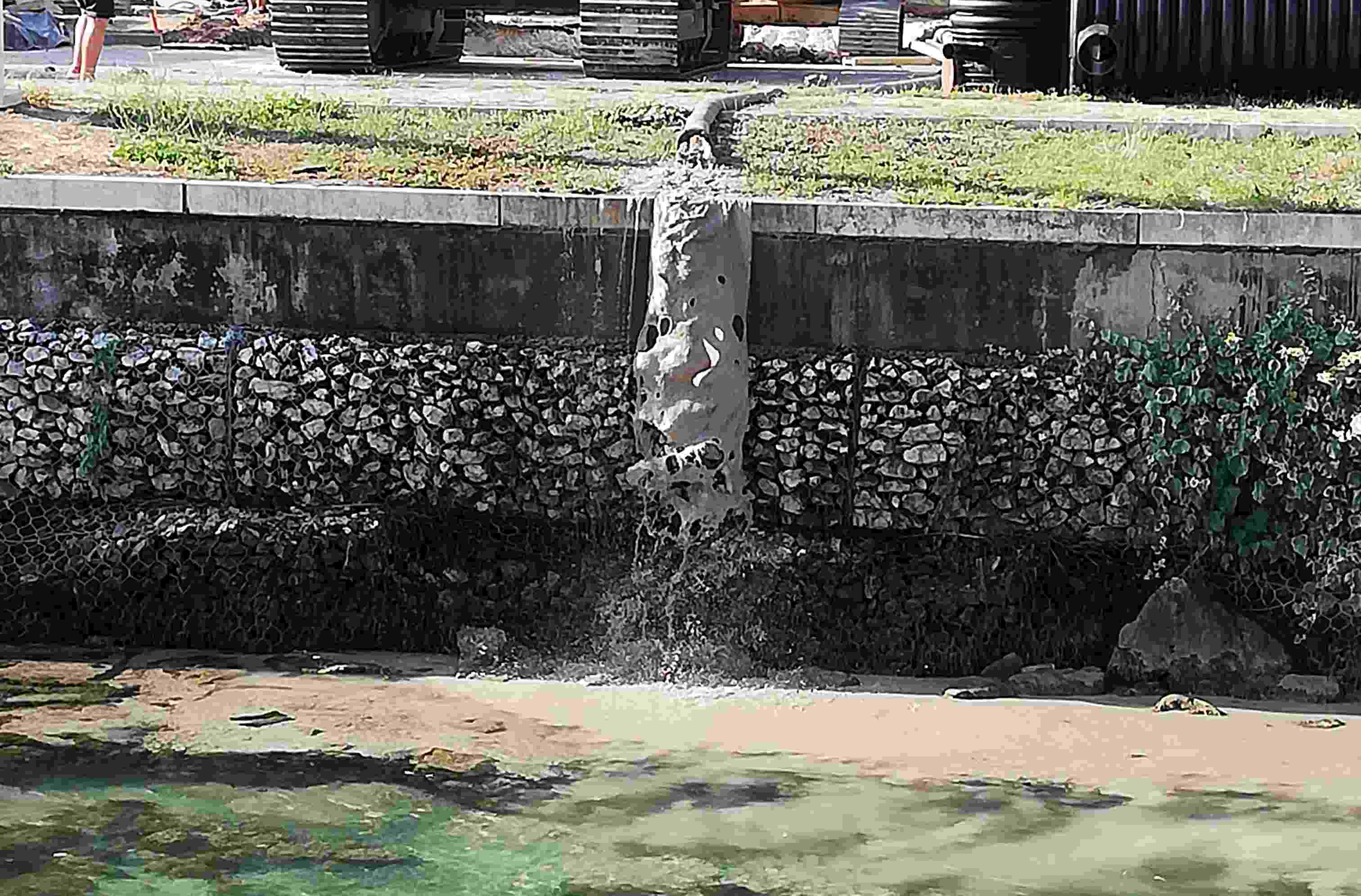 NE, NIJE NIKAKAV OTPAD U rijeku Jadro se izlijeva upravo njen vlastiti mulj