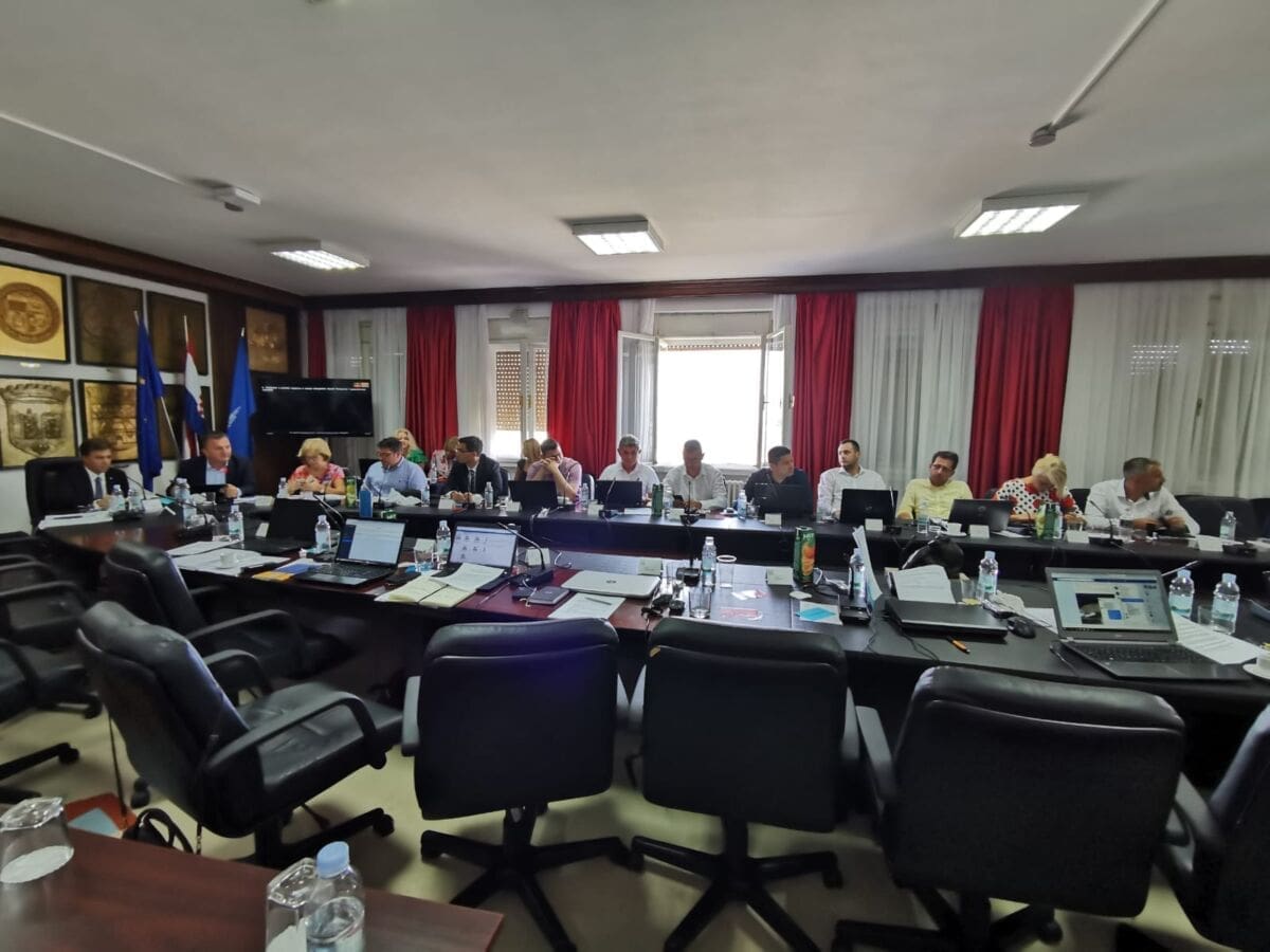 Pročitajte osam zaključaka koje je o stanju na Karepovcu i gospodarenju otpadom prihvatilo splitsko Gradsko vijeće