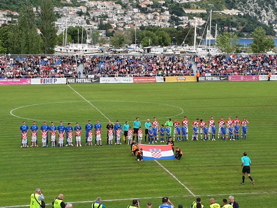 Hrvatska nogometna reprezentacija ponovno u Omišu
