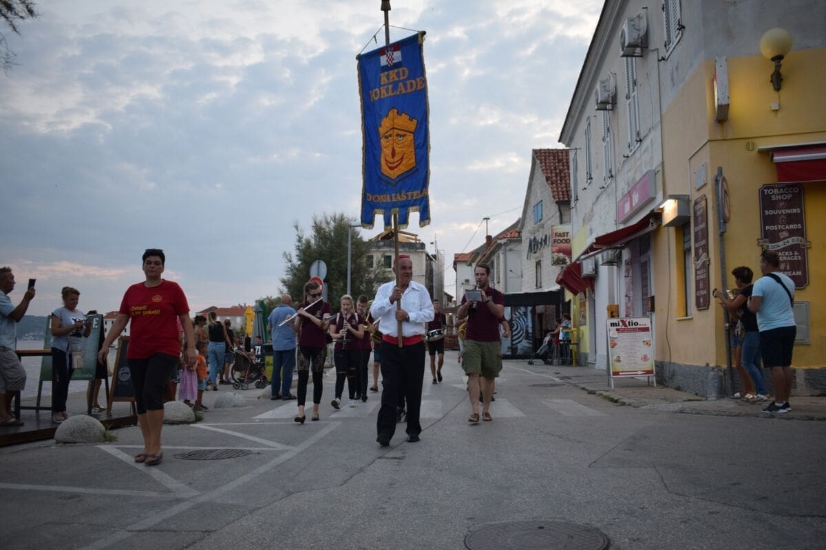 poklade-kastel-stari(1)