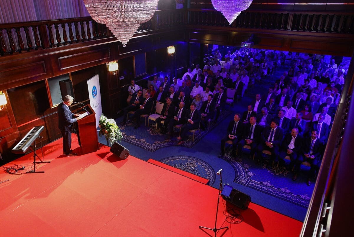 Povodom Dana grada Solina: Svečana sjednica, spektakularan vatromet, otvoreni radovi na kanalizacijskom i vodoopskrbnom sustavu, evo kome su dodijeljene Nagrade Grada