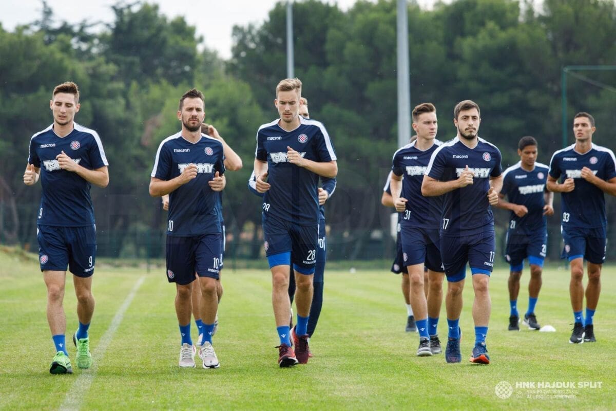 Dan nakon remija: Hajdukovci jutros trenirali u Medulinu