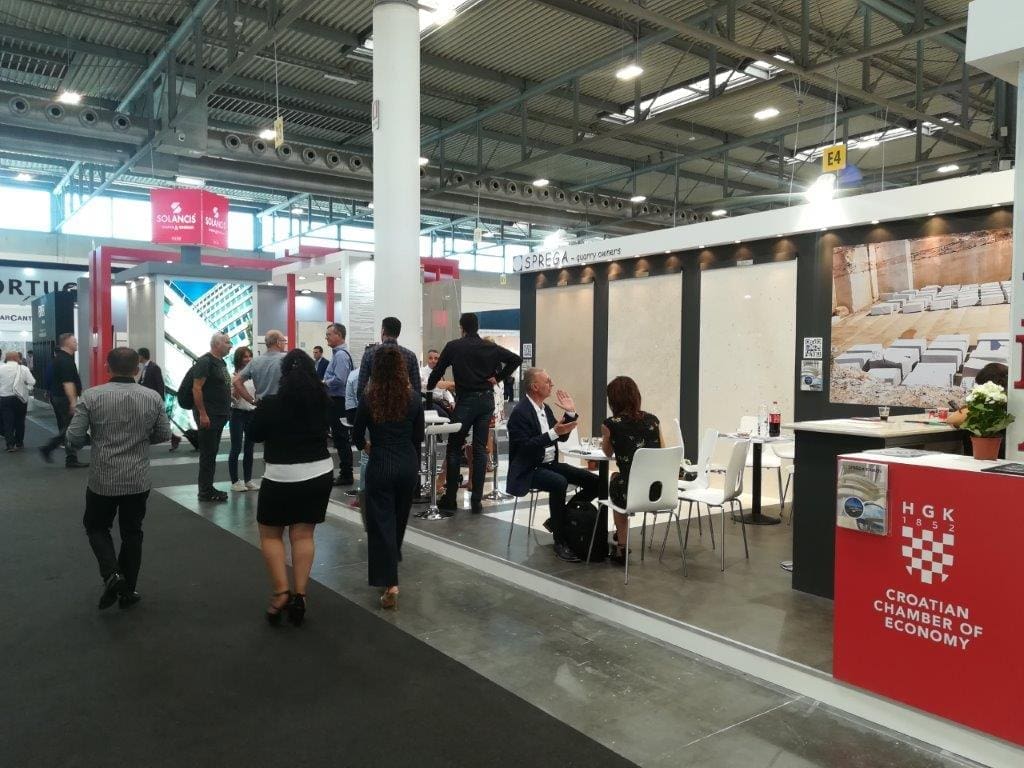 SAJAM U VERONI Dalmatinskom kamenu nisu odoljeli ni Dioklecijan ni graditelji Bijele kuće