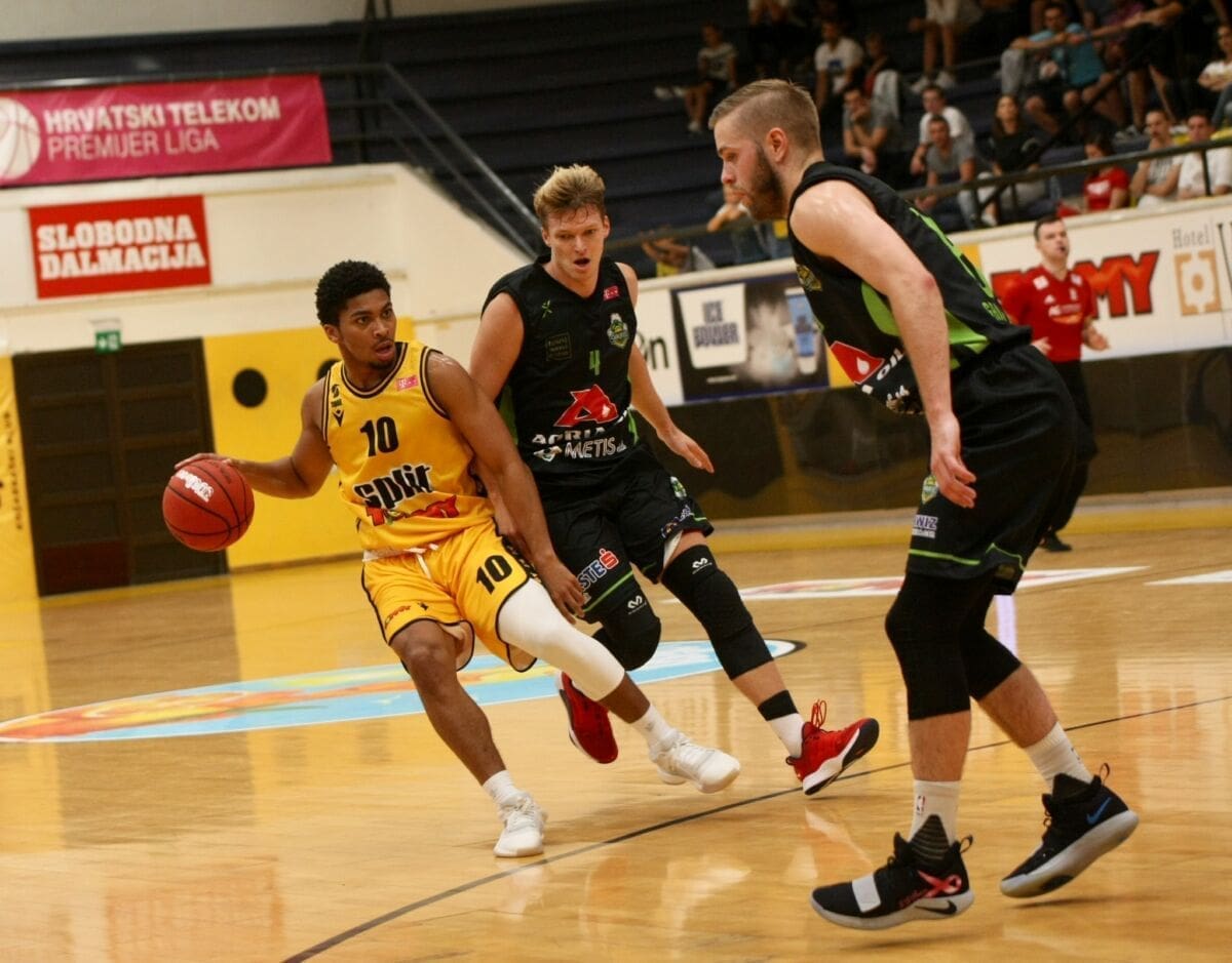 ŽUTI ZAGOSPODARILI PARKETOM "Ušli smo jako u utakmicu, postavili smo se kao momčad"