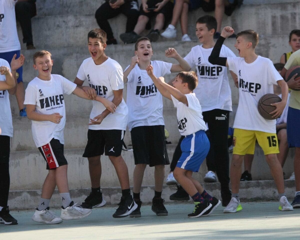 Ekipa L-Manuš pobjednik je turnira 3x3 HEP moja škola-moj koš