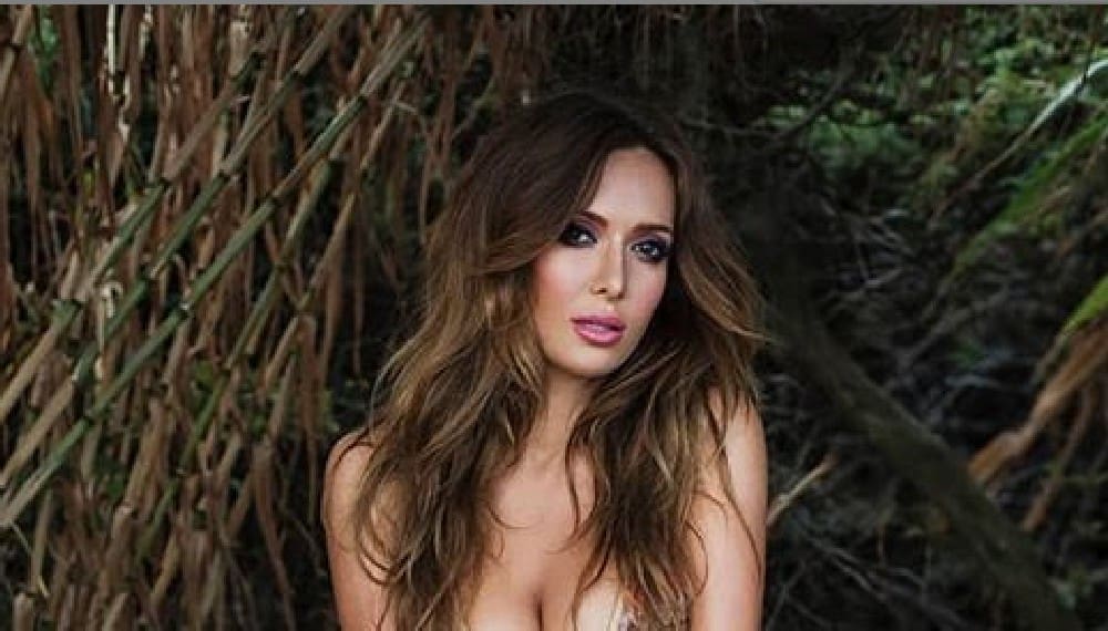 Lile objavila fotografiju u svom stilu i poručila: "Ocijenite me od 1 do 10"