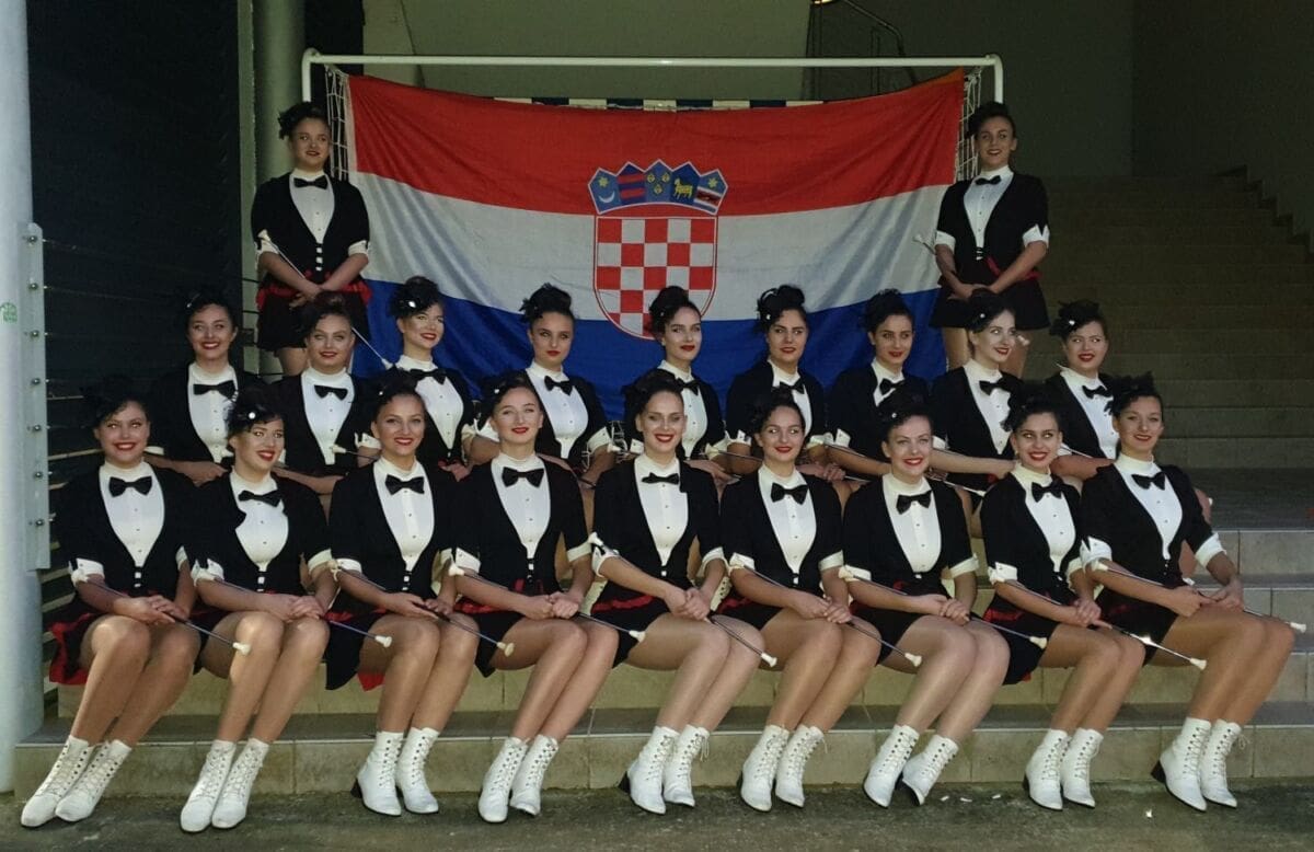 OKITILE SE S ČAK 11 ZLATNIH MEDALJA Sinjske mažoretkinje trostruke Europske prvakinje