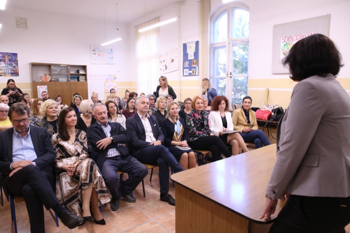 Ogranak Matice hrvatske u Splitu donirao 97 knjiga vojvođanskim Hrvatima u Subotici