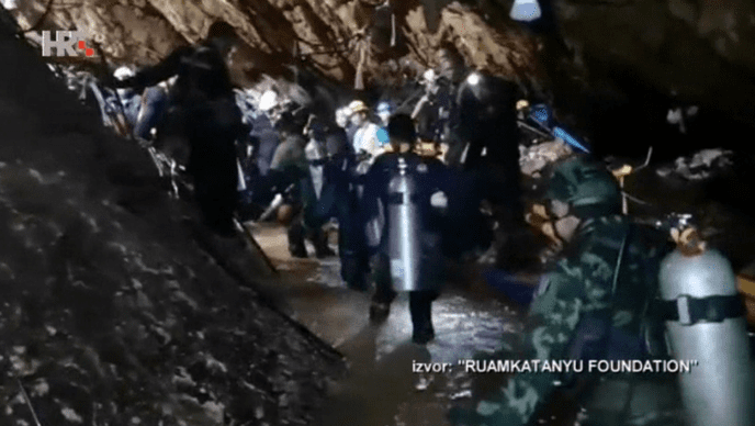 Tajland: Špilja u kojoj su bili zarobljeni mladi nogometaši otvorena za posjetitelje