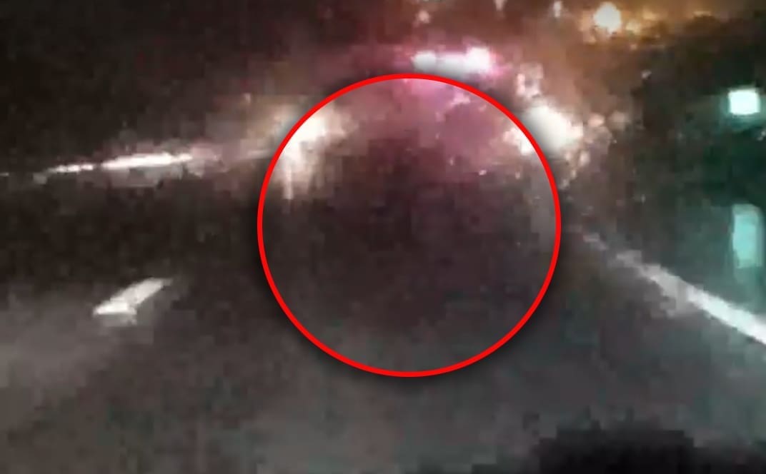 "Kamikaza" na autocesti: Pogledajte automobil bez stražnjih svjetala na A1 kod Benkovca - ako možete!