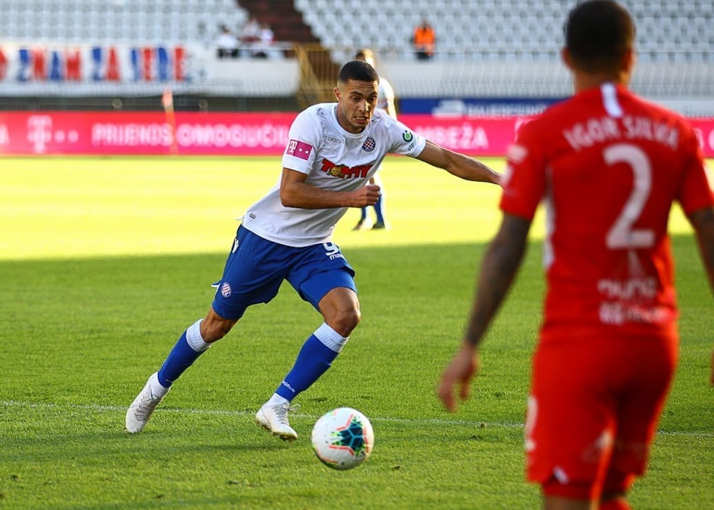 IZVJEŠTAJ POLUVREMENA Hajduk – Osijek 2-1: Infarktan kraj poluvremena s pogocima na obje strane