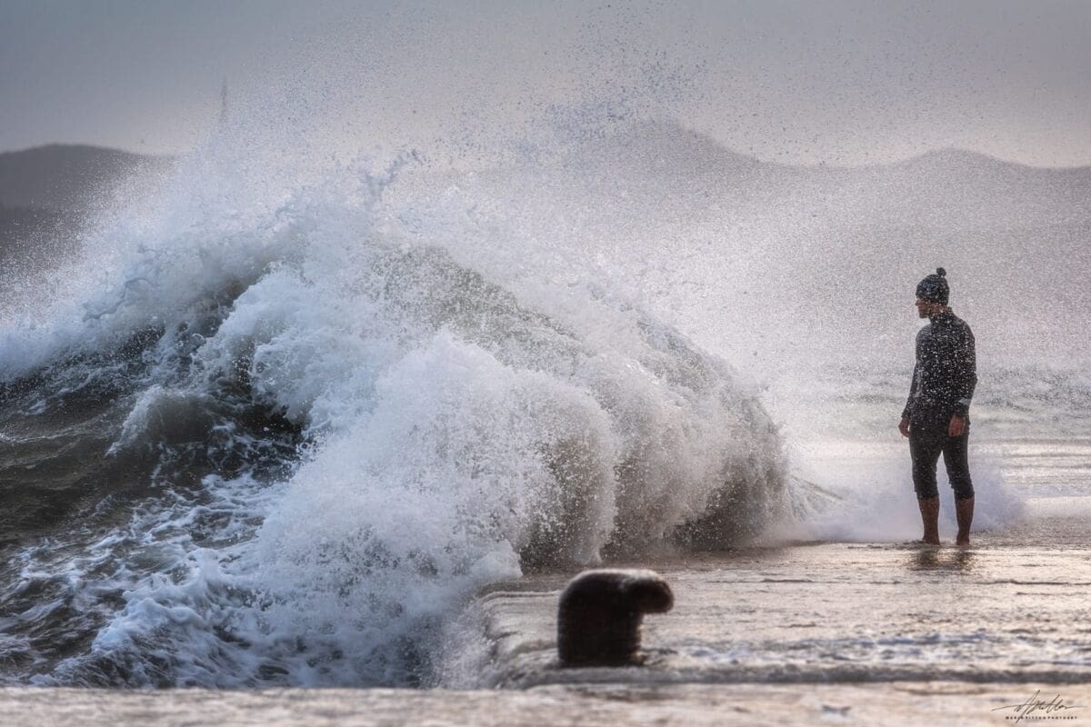 Znate li da je u utorak puhalo najjače jugo stoljeća? Ovaj nevjerojatan video iz Kaštela morate pogledati