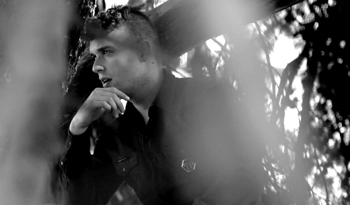 NOVA GENERACIJA Jure Brkljača: "Ono što sam na sceni, takav san i van nje"