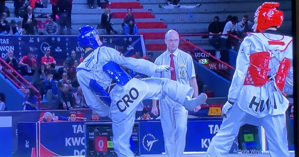 Prvi dan EP-a u Bariju: Fenomenalni Lovre Brečić seniorski viceprvak Europe u taekwondou!