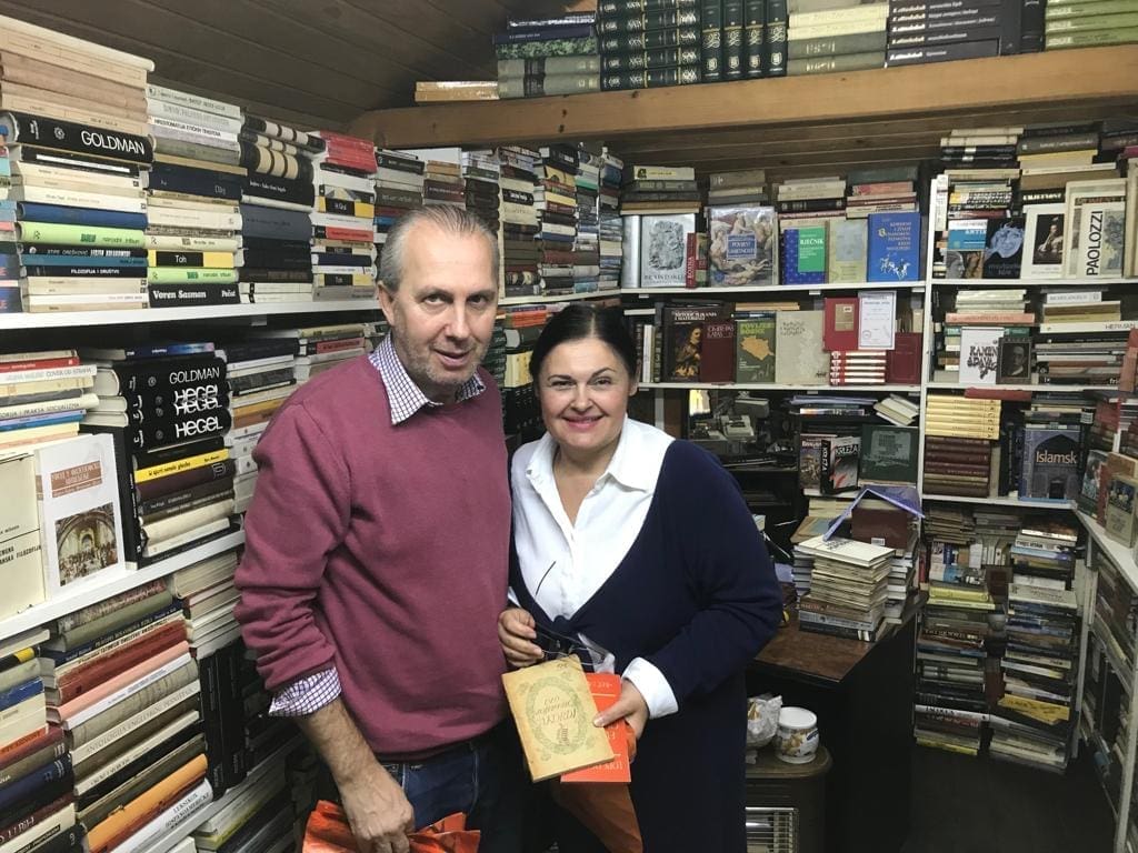 SPLIĆANIN U SARAJEVU Vlasnici jednog od posljednjih gradskih antikvarijata: "Amerikanizacija društva nije vječna, sve što se radi stihijski će proći"