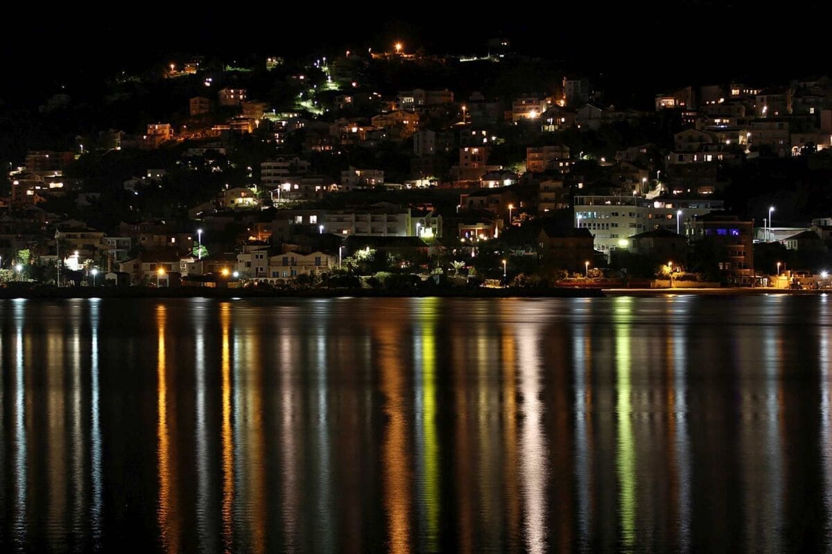 U utorak bez električne energije dijelovi Podstrane i omiškog područja