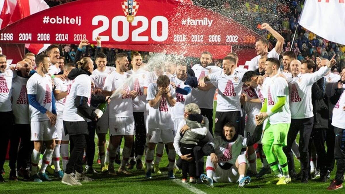 BRAVO, VATRENI! Hrvatska - Slovačka 3:1 Perišić potvrdio plasman na Euro preokretom na Rujevici