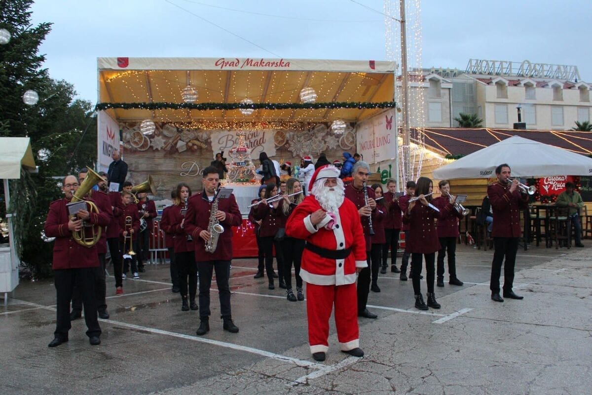 20_godina_adventa-03-696x0