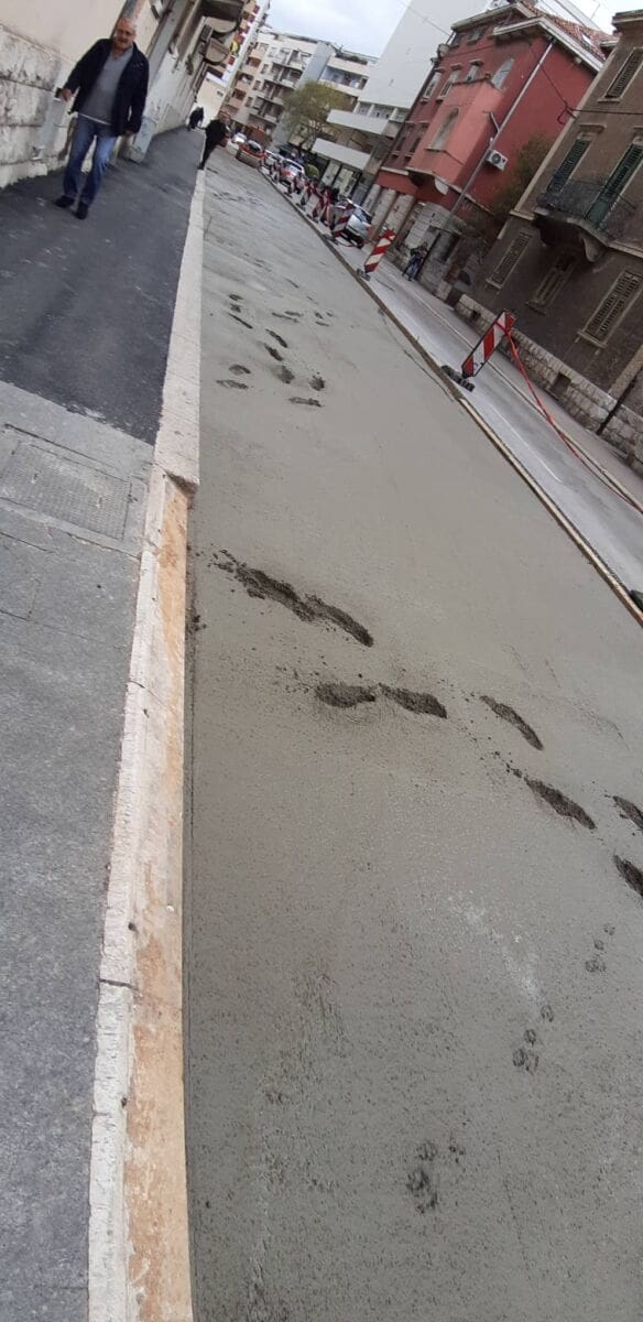 79313193_551163012101311_2317707907908501504_n