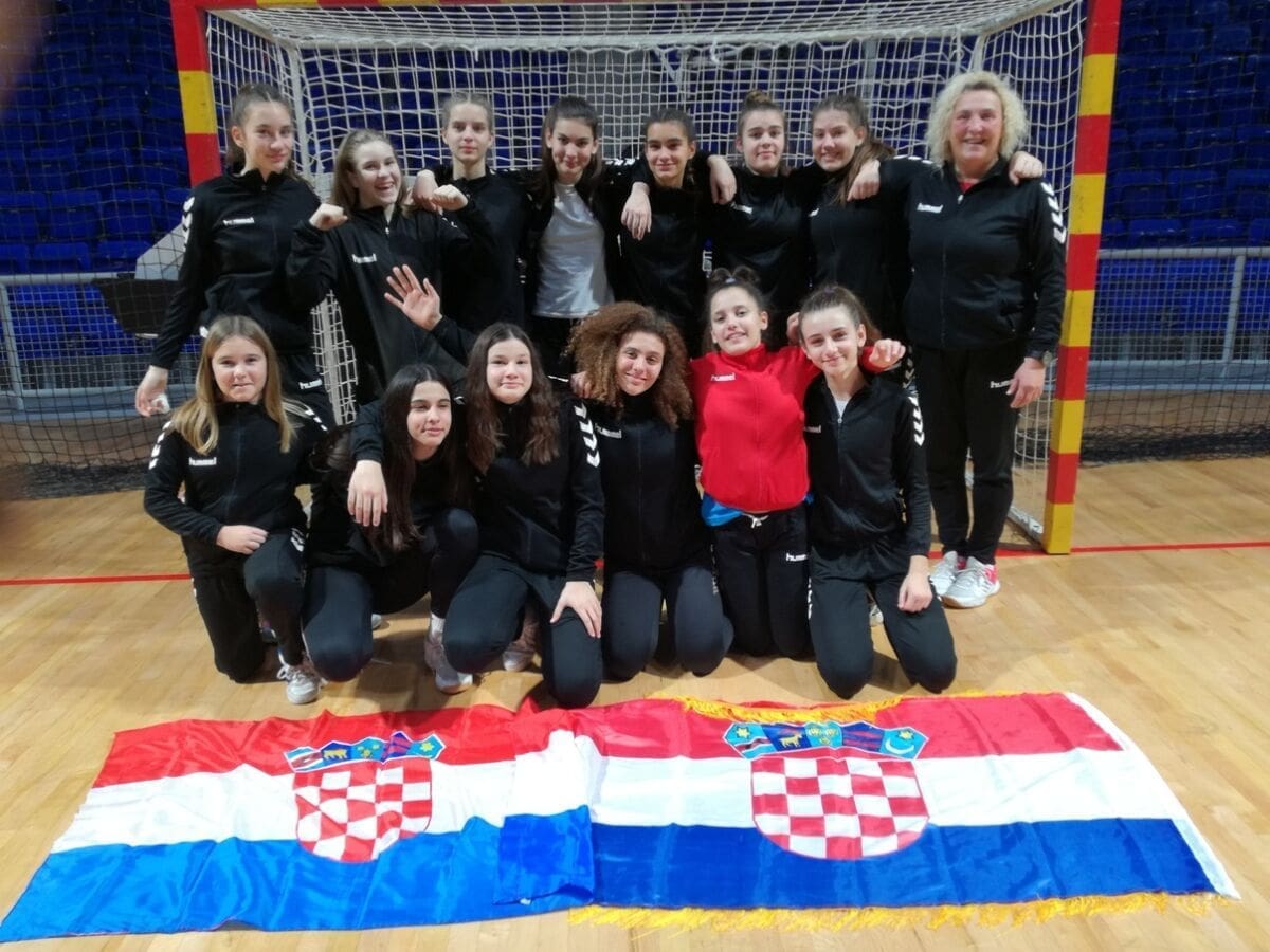 ČESTITAMO! Djevojčice ŽRK-a Split 2010 osvojile turnir u Podgorici