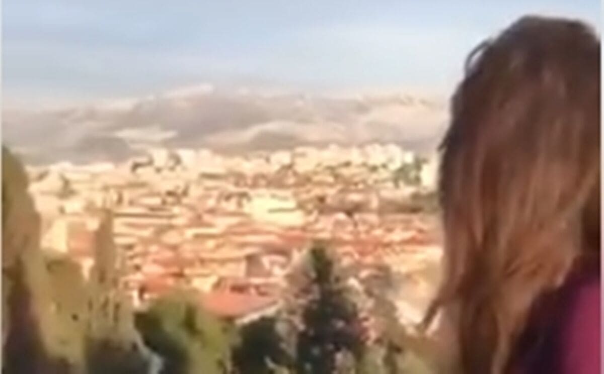 JEZIVO Djevojka se snimala na Prvoj vidilici i zabilježila rafale masakra