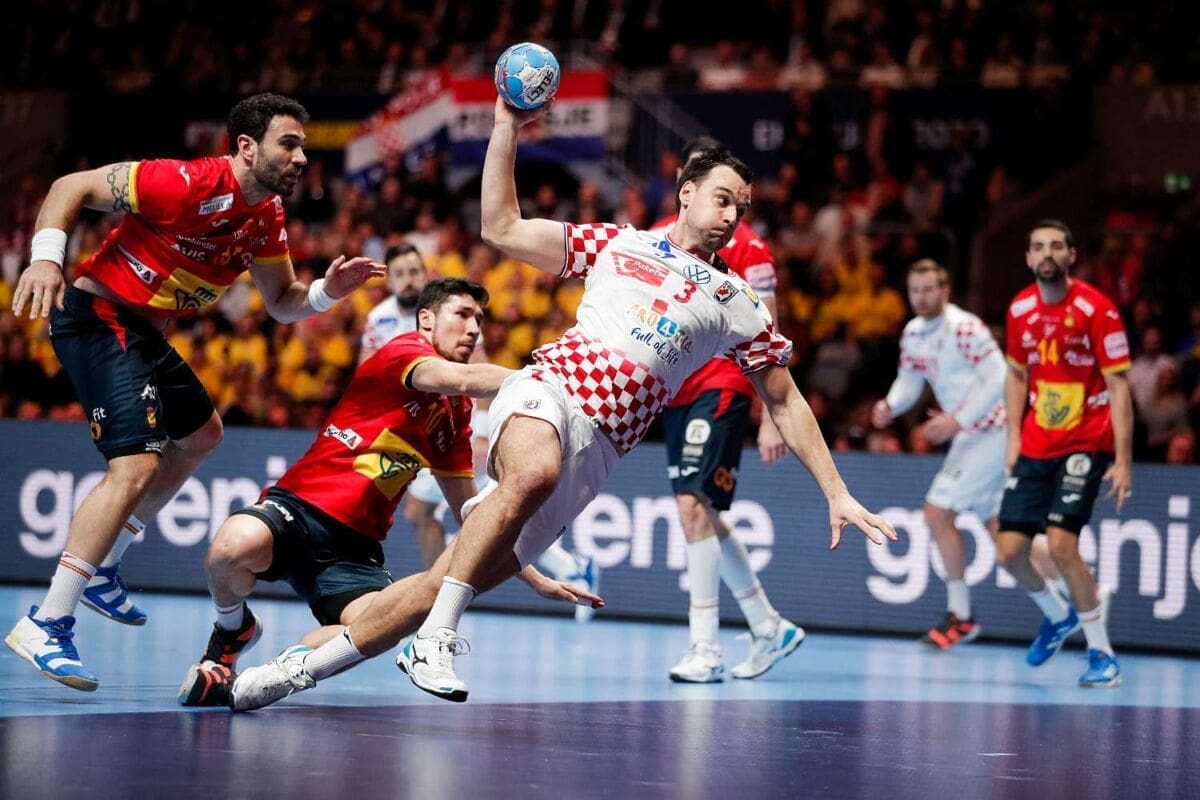 Kauboji sjajno otvorili, pa usporili tempo: Španjolci vode nakon prvog dijela!