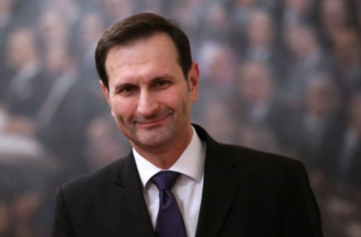 KOLINDIN STOŽER Tuga i nevjerica u HDZ-u. Ljudi odlaze, Miro Kovač napao Plenkovića