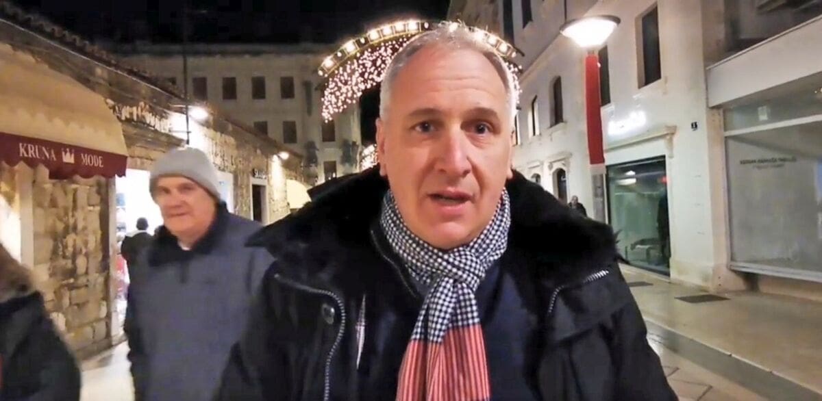 Andro Krstulović Opara čestitao Novu godinu: "Gradite naš grad, budite složni, poštujte se i volite"