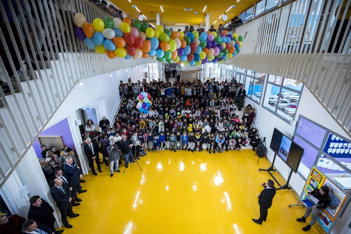 Svečanost u OŠ Pujanke: Proslavili 30. godišnjicu i početak nastave u novoizgrađenom dijelu zgrade