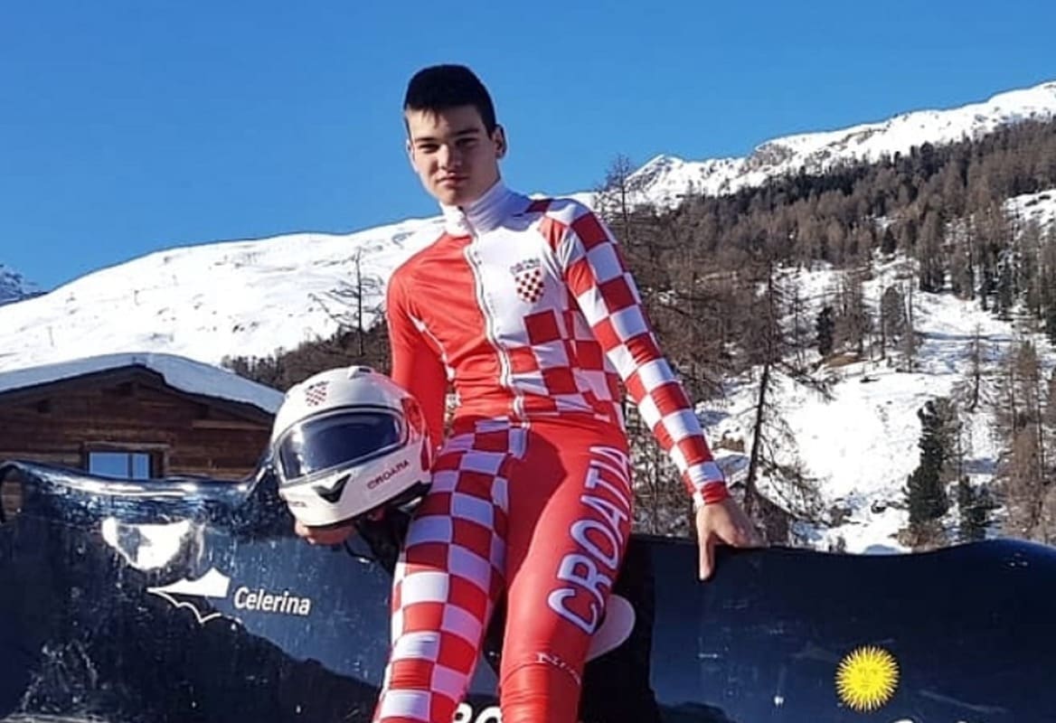 TONI, NAKLON DO PODA Mladi Korčulanin 15. u monobobu na Zimskim olimpijskim igrama mladih!