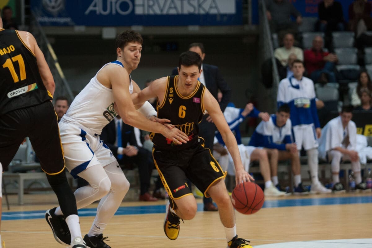 NA DOMAĆEM TERENU Zadar slavio protiv Splita