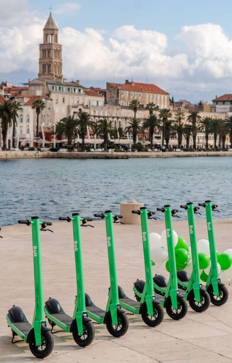 bolt-romobili-split(2)