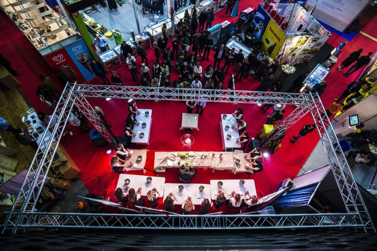 SAJAM GAST 2020 25. rođendan, GAST proslavio uz gigantski, 15-litarski koktel, u fotogaleriji pogledajte kako je to izgledalo