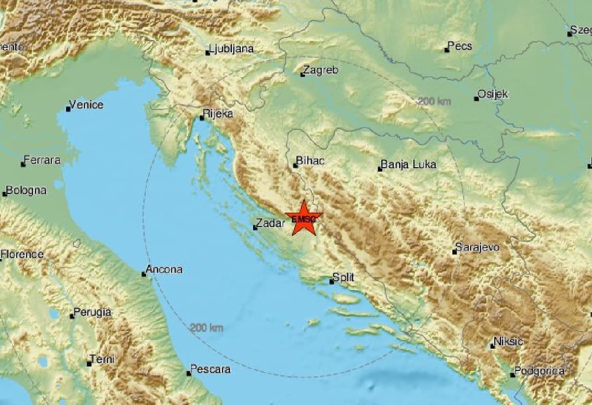 TRESLA SE DALMACIJA Potres magnitude 4 po Richteru: "Probudio me, mislila sam da se kuća ruši"