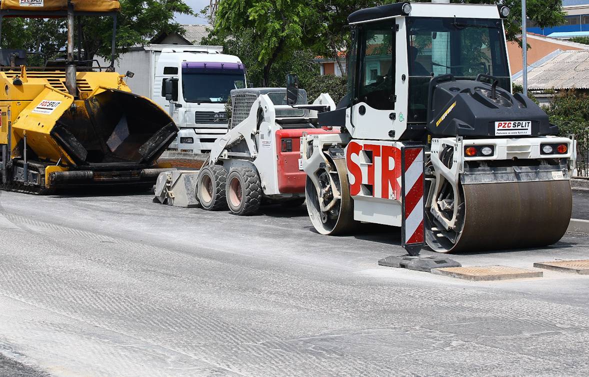 OBAVIJEST ZA VOZAČE Počinju sanacija na Mažuranićevom šetalištu, izvanredni radovi u Mihanovićevoj i Putu Trstenika