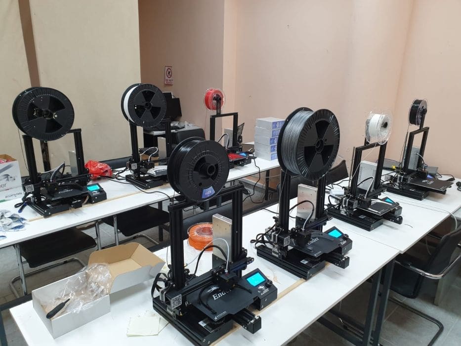 STUDENTI POMAŽU FESB-ovac briljantnom inicijativom pomogao KBC-u Split